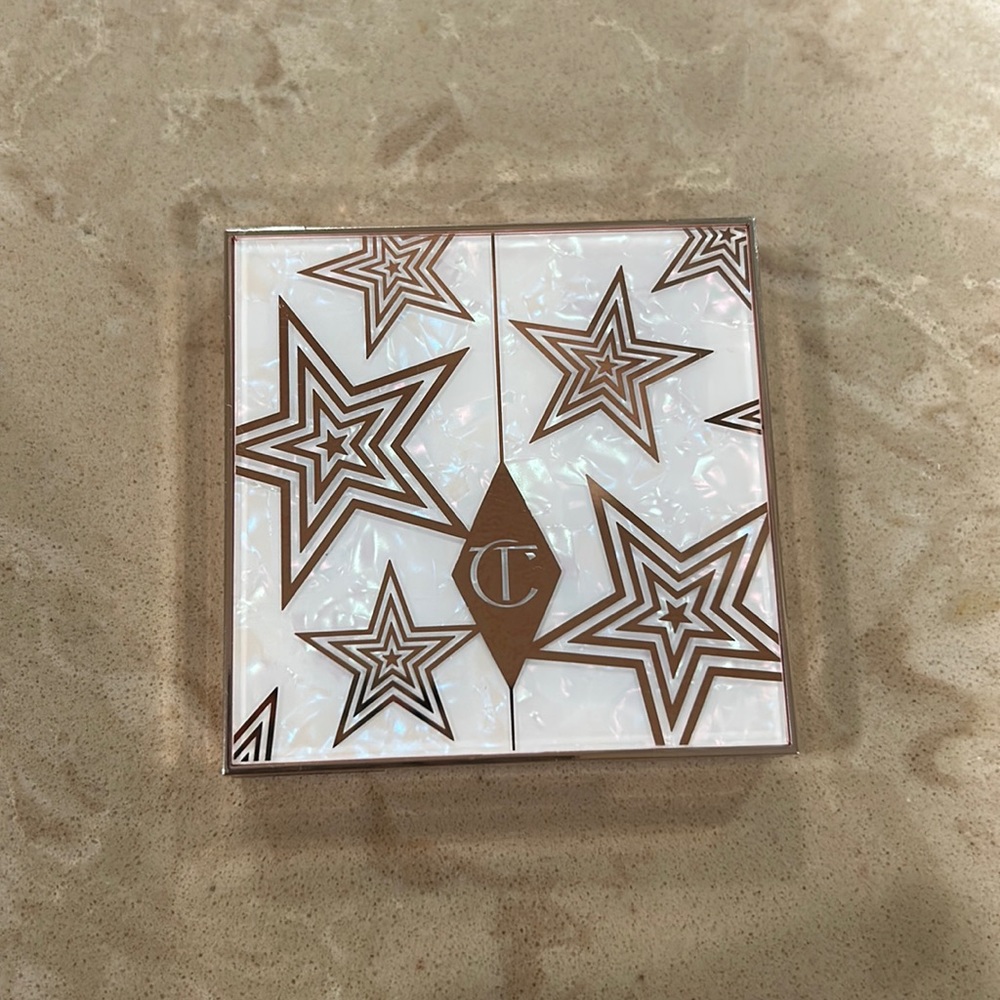 Charlotte Tilbury Celestial Pearl Quad